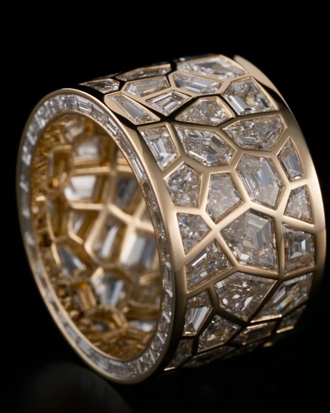 Mosaic pinky ring